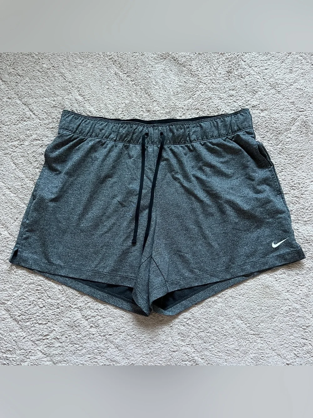 Nike Dri-Fit Attack Training Shorts Sporty Gym Workout Athleisure Running Sz L